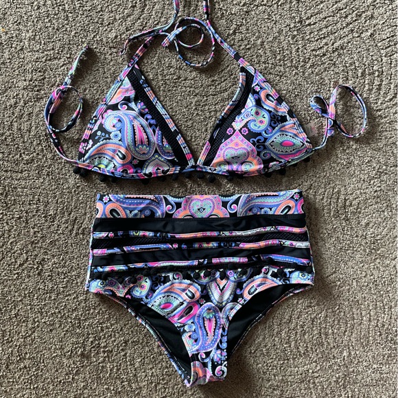 Other - Small Junior’s Bathing suit, strappy top and bottom